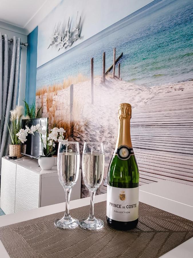 Studio Blue Cocoon Westende ميدل كيرك المظهر الخارجي الصورة